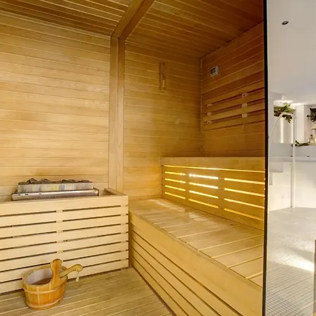 Lalla Beauty & Relax Готель