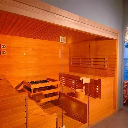 Lalla Beauty & Relax 4*