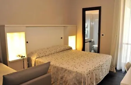 Lalla Beauty & Relax Готель 4*