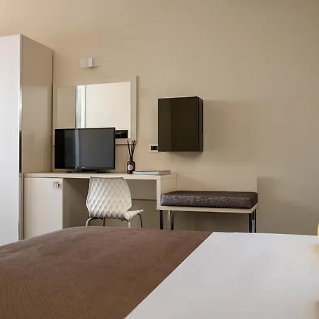 Lalla Beauty & Relax Готель 4*